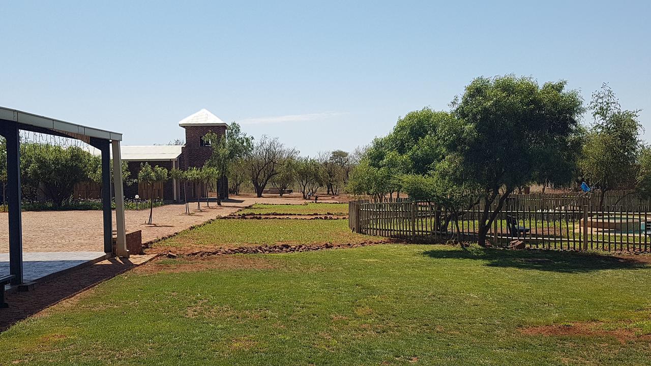 Kareespruit Game Ranch&Guest House Zeerust Exterior foto